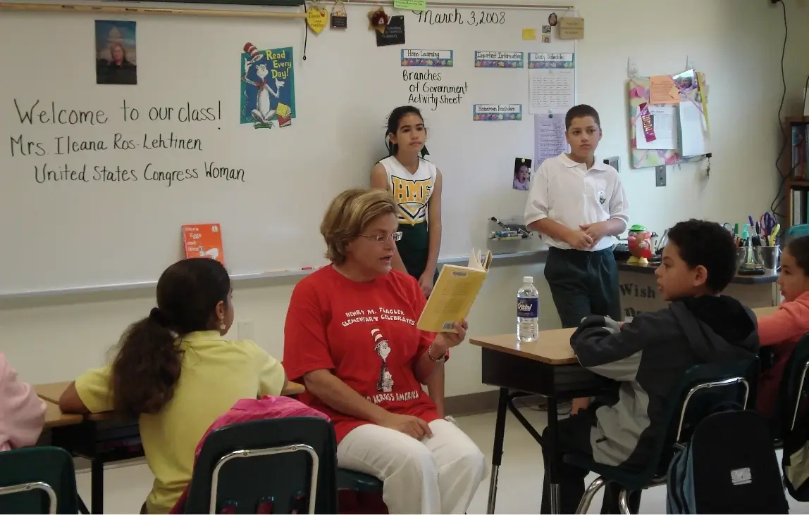 Ileana Ros-Lehtinen reading at Henry Flagler Elementary